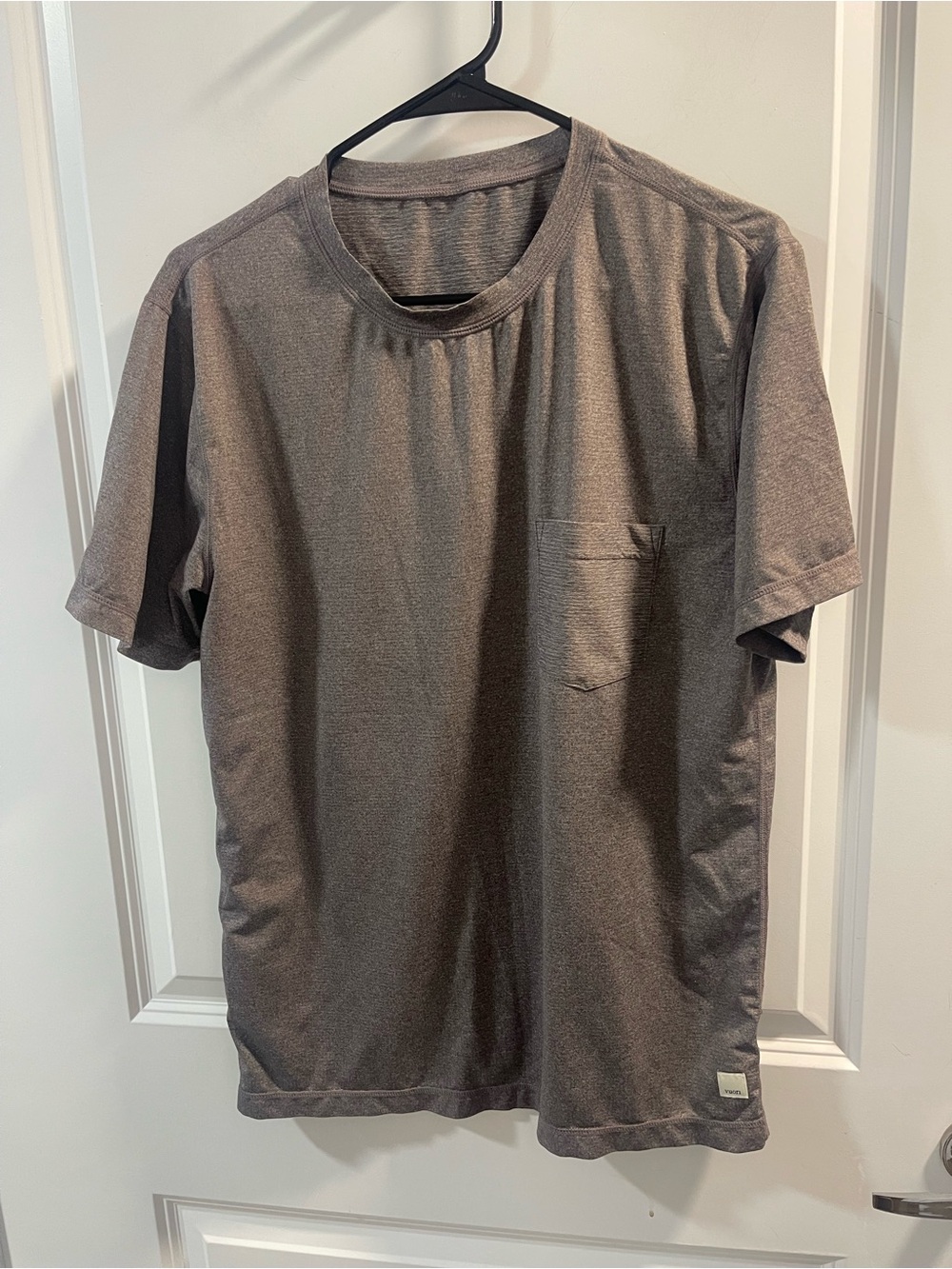 Vuori Heather Gray Crew Pocket T-Shirt